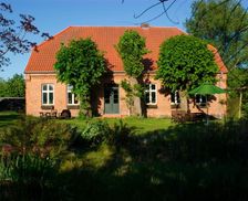 Germany Mecklenburg-Pomerania Lärz vacation rental compare prices direct by owner 29114926