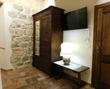 Italy Tuscany Monteriggioni vacation rental compare prices direct by owner 26916829