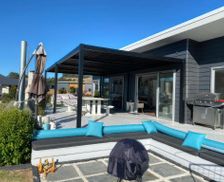 New Zealand Waikato Cooks Beach vacation rental compare prices direct by owner 29372927