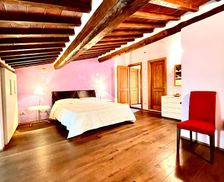 Italy Tuscany Montepulciano vacation rental compare prices direct by owner 12158191