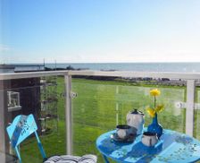 United Kingdom East Sussex Bexhill vacation rental compare prices direct by owner 28988770