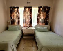 South Africa Mpumalanga Badplaas vacation rental compare prices direct by owner 27558410