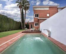 Spain Catalonia Sant Vicenç de Montalt vacation rental compare prices direct by owner 8588147