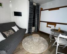 France Provence-Alpes-Côte d'Azur Allos vacation rental compare prices direct by owner 28825587