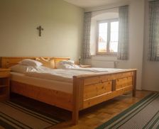 Germany Bavaria Eiselfing vacation rental compare prices direct by owner 26983821