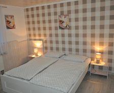 Poland Lower Silesia Duszniki Zdrój vacation rental compare prices direct by owner 28414018