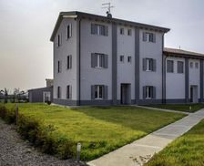 Italy Veneto Villafranca di Verona vacation rental compare prices direct by owner 27522882
