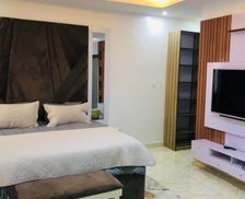 Nigeria Lagos State Ogombo vacation rental compare prices direct by owner 27080374