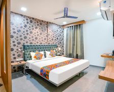 India Maharashtra Mumbai vacation rental compare prices direct by owner 26662056