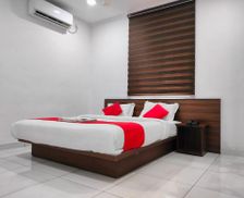 India Kerala Ernakulam vacation rental compare prices direct by owner 26732170