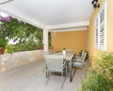 Croatia Split-Dalmatia County Makarska vacation rental compare prices direct by owner 7122544