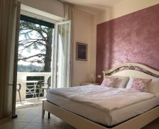 Italy Veneto Lazise vacation rental compare prices direct by owner 14411637