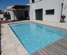 France Languedoc-Roussillon Villeneuve-de-la-Raho vacation rental compare prices direct by owner 27007679