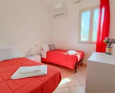 Italy Sicily Campofelice di Roccella vacation rental compare prices direct by owner 26975375