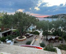 Croatia Sibenik-Knin County Rogoznica vacation rental compare prices direct by owner 14407398