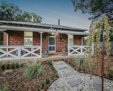 Australia Victoria Chiltern vacation rental compare prices direct by owner 26873777