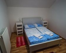 Slovenia Notranjska Nova Vas vacation rental compare prices direct by owner 13965772