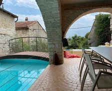 France Languedoc-Roussillon Vézénobres vacation rental compare prices direct by owner 26762018