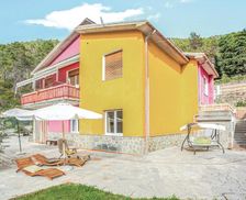 Italy Liguria Casarza Ligure vacation rental compare prices direct by owner 28564200