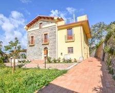 Italy Calabria Longobardi vacation rental compare prices direct by owner 27022601