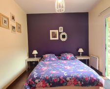 France Brittany Briec vacation rental compare prices direct by owner 12996110