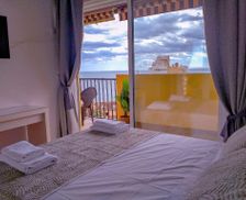 Spain Andalucía Benalmádena vacation rental compare prices direct by owner 32303893
