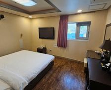 South Korea Gyeongsangnam-do Sacheon vacation rental compare prices direct by owner 32308881