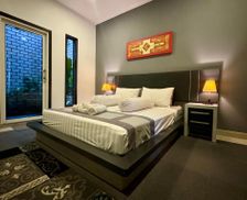 Indonesia Lombok Senggigi vacation rental compare prices direct by owner 16650621