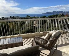 France Provence-Alpes-Côte d'Azur Cannes vacation rental compare prices direct by owner 33463127