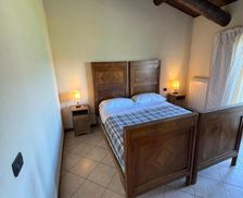 Italy Lombardy Lomnago vacation rental compare prices direct by owner 36001368