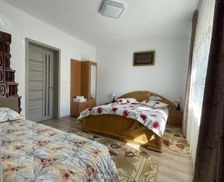 Romania Gorj Novaci-Străini vacation rental compare prices direct by owner 29012259