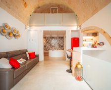 Italy Apulia Polignano a Mare vacation rental compare prices direct by owner 13285152