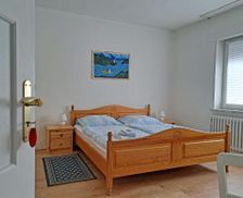 Germany Rhineland-Palatinate Rheinbrohl vacation rental compare prices direct by owner 13947847