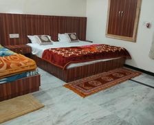 India Rajasthan Mount Ābu vacation rental compare prices direct by owner 35864223