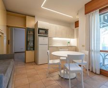 Italy Emilia-Romagna Milano Marittima vacation rental compare prices direct by owner 15286678