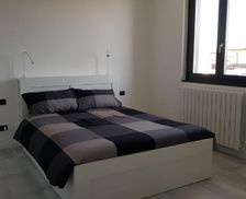 Italy Lombardy Urgnano vacation rental compare prices direct by owner 35520748