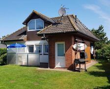 Germany Föhr Nieblum vacation rental compare prices direct by owner 28711097