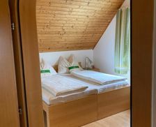 Austria Styria Semriach vacation rental compare prices direct by owner 16054880