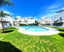 Spain Andalucía Estepona vacation rental compare prices direct by owner 14380328