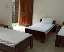 India Himachal Pradesh Banjār vacation rental compare prices direct by owner 27770488