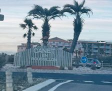 France Languedoc-Roussillon Canet-en-Roussillon vacation rental compare prices direct by owner 35369863