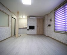 South Korea Chungcheongnam-Do Boryeong vacation rental compare prices direct by owner 35496697