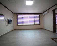 South Korea Chungcheongnam-Do Boryeong vacation rental compare prices direct by owner 35460180