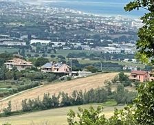 Italy Marche Tavullia vacation rental compare prices direct by owner 35447098