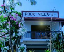 Sri Lanka Anuradhapura District Mihintale vacation rental compare prices direct by owner 27855925
