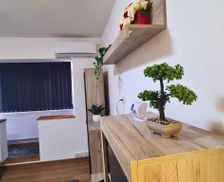 Romania Bacău Bacău vacation rental compare prices direct by owner 26864943