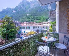 Italy Trentino Alto Adige Riva del Garda vacation rental compare prices direct by owner 33702107