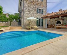 Croatia Istria Poreč vacation rental compare prices direct by owner 28152330