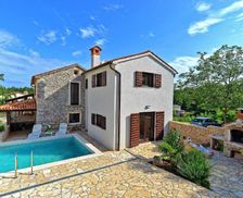 Croatia Istria Svetvinčenat vacation rental compare prices direct by owner 35352516