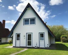 Germany Lower-Saxony Dorum-Neufeld vacation rental compare prices direct by owner 27905850